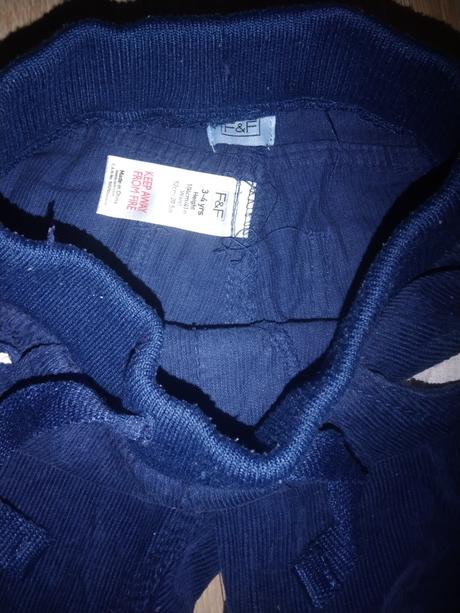 Manžestráky, f&f,104