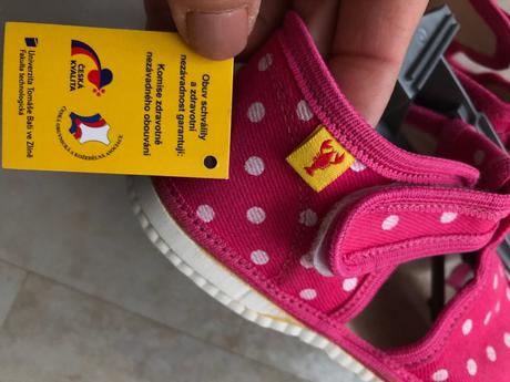 Růžová tečka bačkůrky rak noha 13,5cm, vel. 21, rak,21