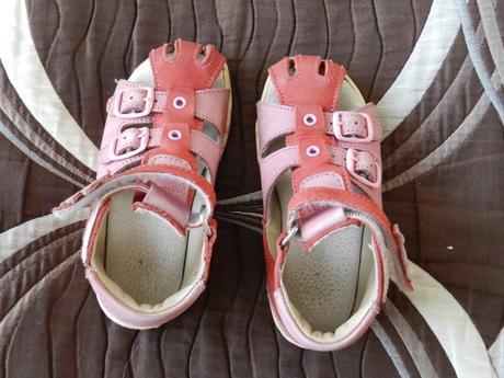 Boty sandálky essi 26, essi,26