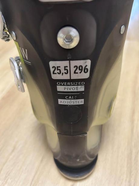 Dámské lyžáky salomon vel 25,5, salomon,39