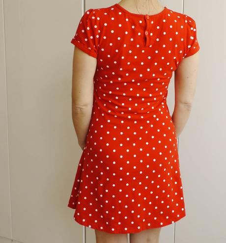 Cervene saty s puntiky vel.164, kids,164