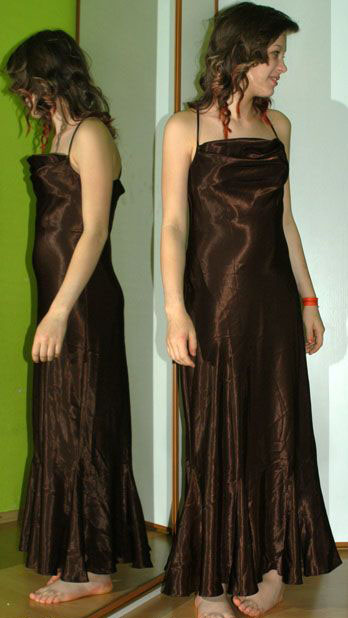 Hnědé saténové dlouhé šaty, 40