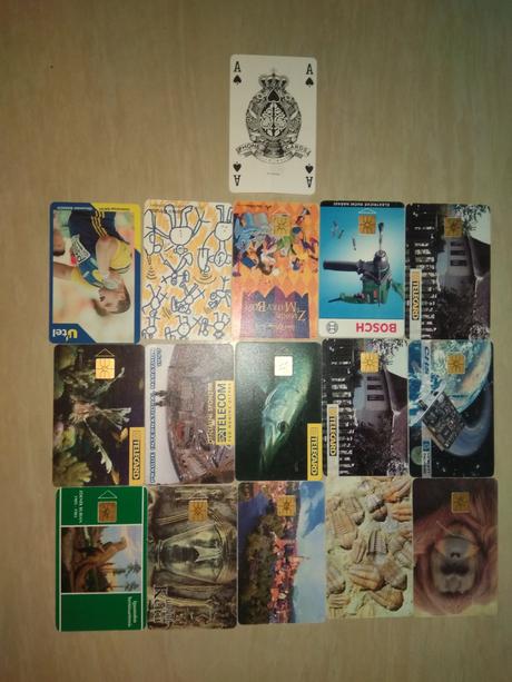 15 telefonních karet + 1, 