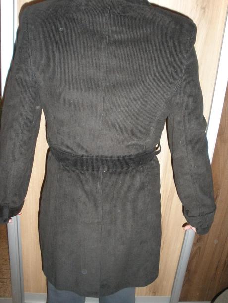 Manžestrákový kabát, 38