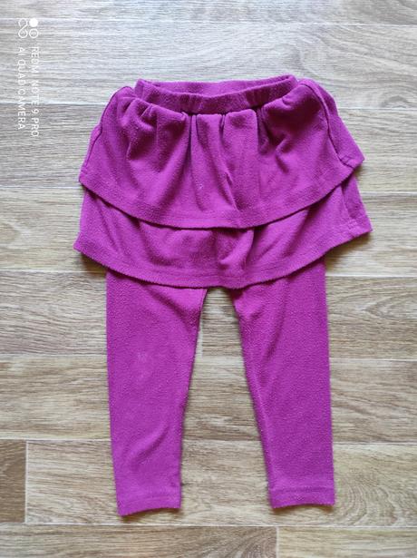 Tepláky se sukýnkou, 92