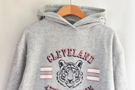 Mikina vel. 14 - 15 let, primark,170