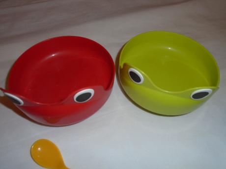 Miska lžičky plast lahvička tommi,