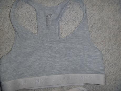 5 ks dívčích sportovních podprsenek vel. 140-152, h&m,146