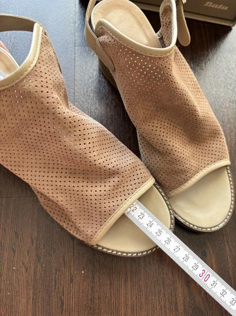 Kožené letní boty baťa 40 top stav, baťa,40