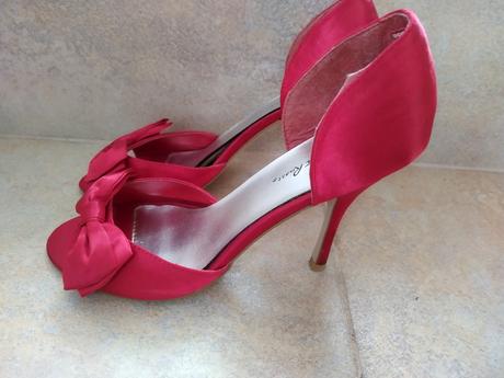 Červené strevicky, 40