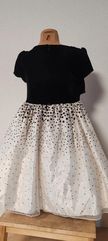 Společenské šaty, 