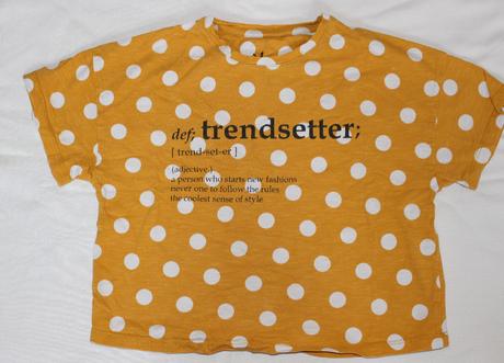 Va16 puntíkaté hořčicové tričko 8-9let, krátký typ, f&f,134