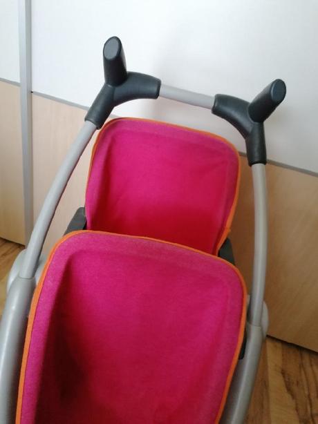 Kočárek po panenky, 