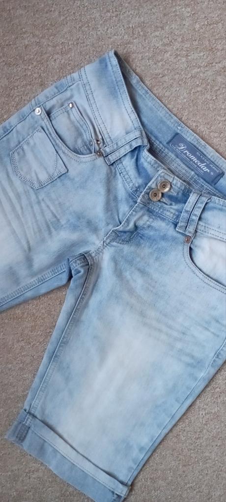 Šortky zn."dromedar jeans wear" vel."26", dromedar