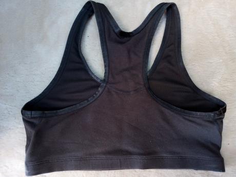 Sportovní podprsenka zn."nike" vel."xs/158", nike,xs