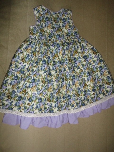 V top stavu šaty strauberry faire, vel.3-4 r., 98