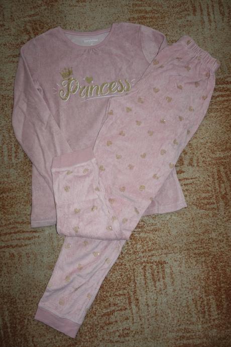 Dívčí velurové pyžamo vel. 146-152, 146