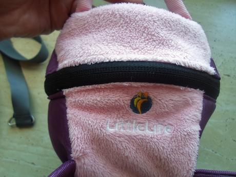 Littlelife růžový fialový dětský vodící batoh batů,