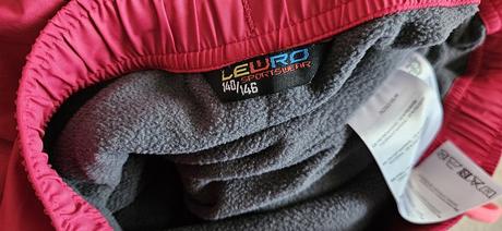 Troje dívčí zimní kalhoty, vel.140/160, lewro,140