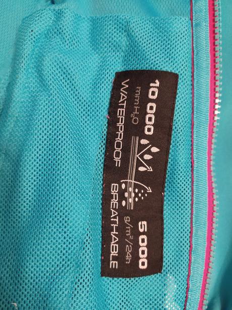 O'style softshelová bunda 10.tis.vodní sl. 5-6 let, 110