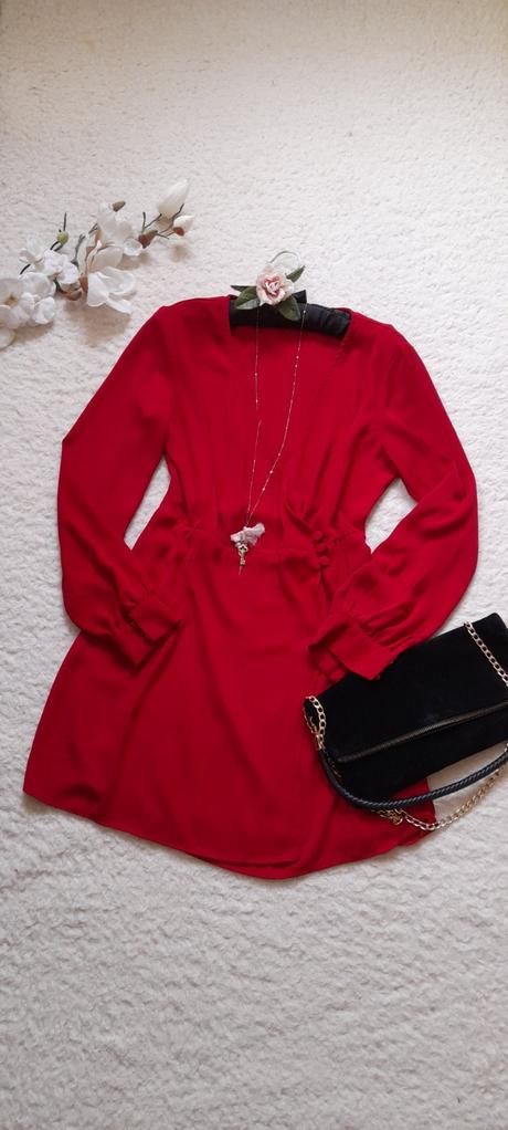 Vínové zavinovací krátké šaty, bershka,l