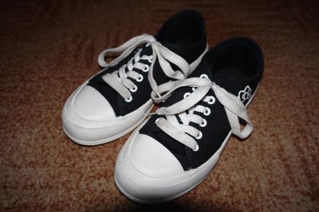 Dívčí tenisky hello kitty vel. 36, 36