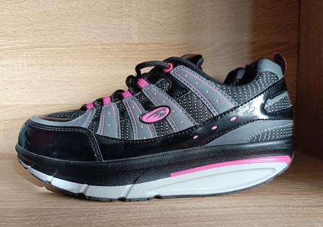 Zeštíhlující boty vel. 39, 39