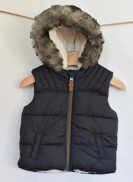 Zateplená vesta vel. 3 - 6 m, f&f,68