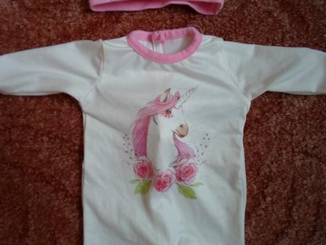 Bílý komplet overal a čepička pro panenky, 