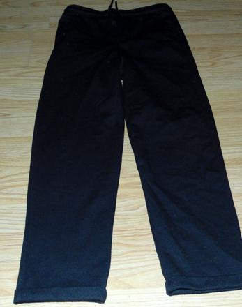 Tepláky, chapter young,158