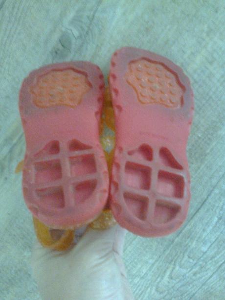 Gumové sandálky minnie, disney,24