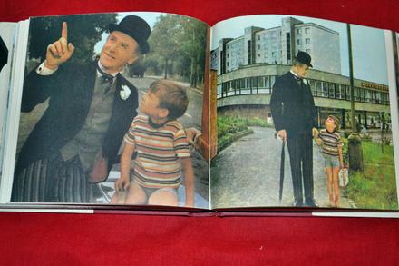 Retro kniha pan tau,