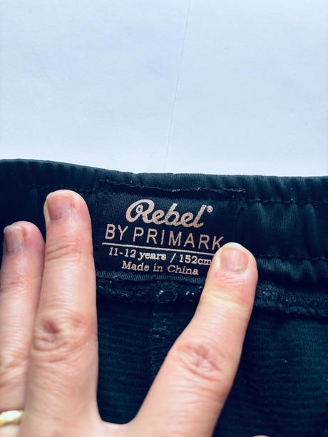 Tepláky černé dívčí strukturované - v.11/12 let, rebel,152