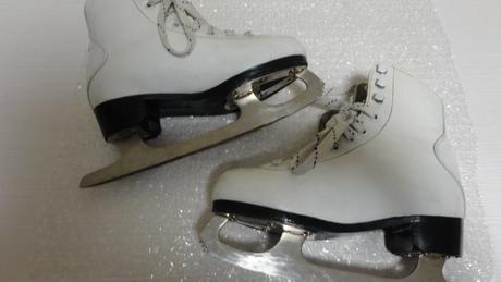 Dívčí brusle na led davos vel. 32, 32