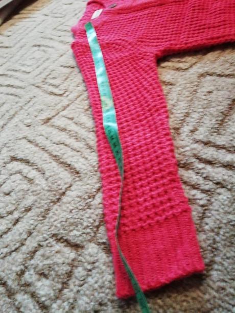 Teplý svetr na knoflíky 104-110-nový, 104