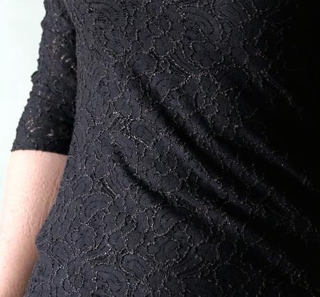 Krajkové šaty se špičatými rameny miss selfridge v, miss selfridge,38