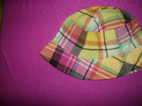 Letní kloboučky vel.86/92, 86