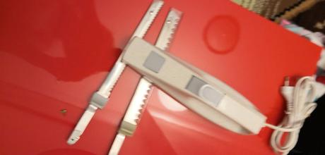 Nůž elektrický pilka retro, 