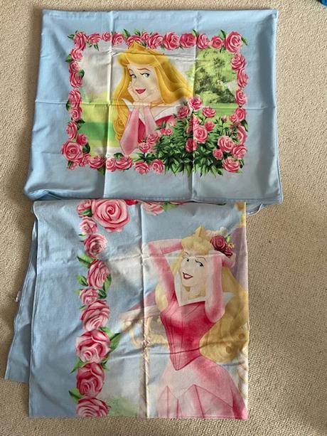 Povlečení se šípkovou růženkou, šířka (cm): 135,délka (cm): 200