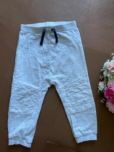 Tepláky šedé slabší  - v.12/18 měs, 86