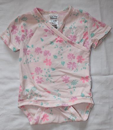 Bf174. body 0-3 měs., 62