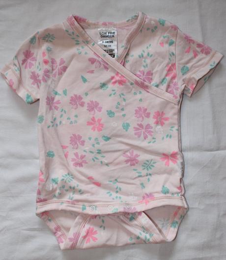 Bf174. body 0-3 měs., 62