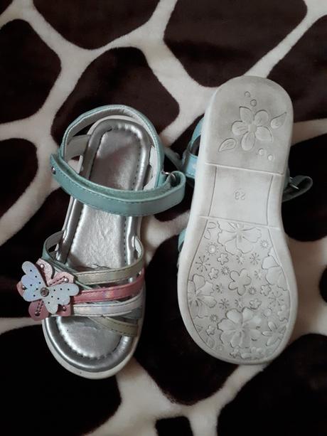 Sandále s motýlky, deichmann,28