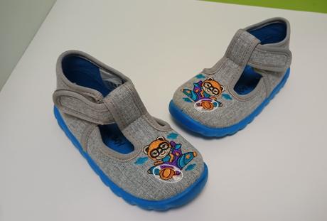 Nové papučky s podrážkou flex-b systém, 23