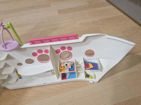 Little pet shop výletní loď,