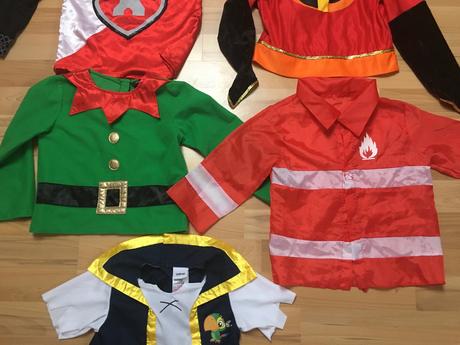 Karnevalový kostým-hasič,rytíř,pirát, 