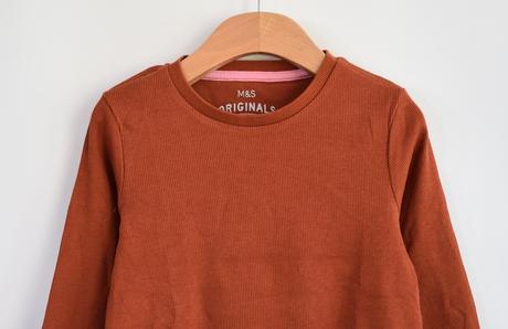 Tričk ovel. 8 - 9 let, marks & spencer,134