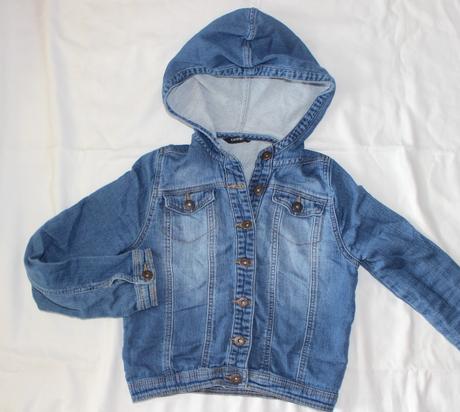 Ub118. bezva tenčí džiska s kapucí 12-13 let, george,158