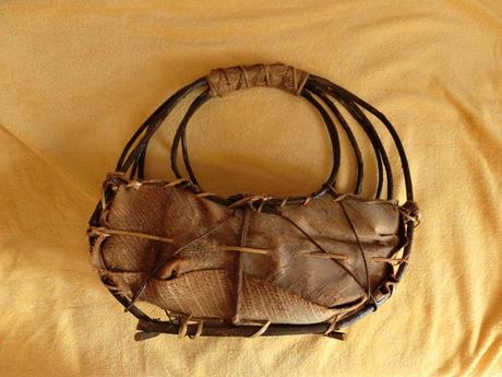 Dřevěný koš košík ručně vyráběný dominikánská,