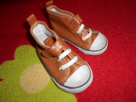 Prvni čapačky vel 18-19, h&m,18